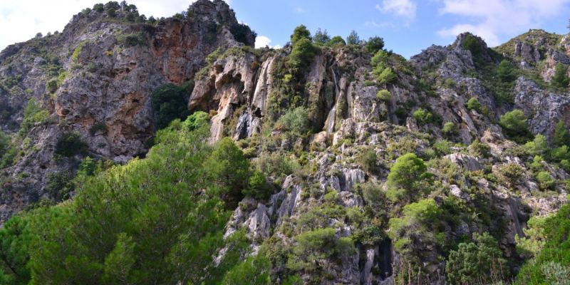 In der Schlucht des Rio Verde - Wasserfälle der Versteinerten Bäume