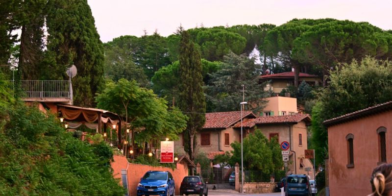 "Larifari" - die Ari in Lari ...